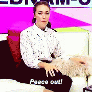 Bye Peaceout Bye Peaceout Alycia Debnam Carey Discover Share GIFs