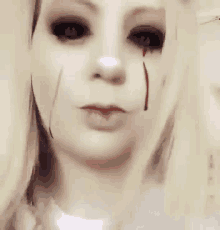 Blood Selfie GIF - Blood Selfie Creepy GIFs