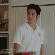 Laughing Steven GIF - Laughing Steven The Summer I Turned Pretty GIFs