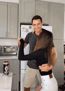 Hop On In My Arms GIF - Hop On In My Arms Carry You GIFs