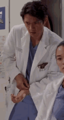 Dr Benson Greys Anatomy GIF