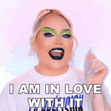 I Am In Love With It Nikkie De Jager GIF - I Am In Love With It Nikkie De Jager Nikkie Tutorials GIFs