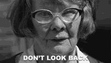 Dont Look Back Granny GIF - Dont Look Back Granny Belfast GIFs