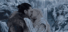 Game Of Thrones Watch Party GIF - Game Of Thrones Watch Party Kiss GIFs