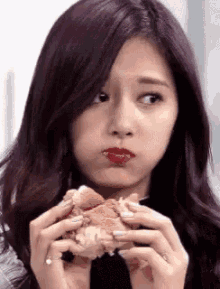 My Queen Chewing GIF - My Queen Chewing Eating GIFs