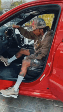 Trying The Accelerator Swae Lee GIF - Trying The Accelerator Swae Lee Testing The Car GIFs