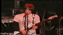 Weezer Rivers Cuomo GIF - Weezer Rivers Cuomo Matt Sharp GIFs