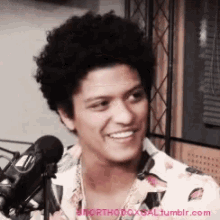 Bruno Mars Smile GIF - Bruno Mars Smile Interview GIFs