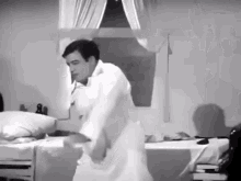 Abbott And Costello Pain In The Ass GIF - Abbott And Costello Pain In The Ass Butt Hurt GIFs