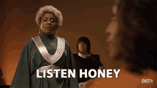 Listen Honey Pay Attention GIF - Listen Honey Pay Attention Look Here GIFs