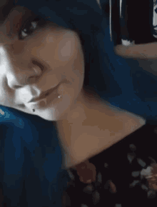 Dezzy Bish GIF - Dezzy Bish Selfie GIFs