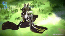 a cartoon character is sitting in the grass with a foreign language written on the bottom right corner