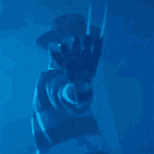 Claws Freddy GIF - Claws Freddy Fabolous GIFs