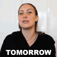 Tomorrow Tracy Kiss GIF - Tomorrow Tracy Kiss The Next Day GIFs