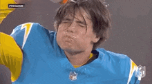 Cameron Dicker Chargers GIF - Cameron Dicker Chargers Water Bottle GIFs