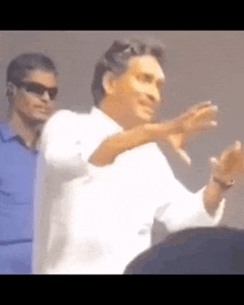 jagan-kaya-massage-jagan-mohan-reddy.gif