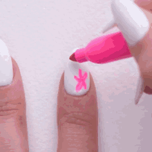 manicure nail art pink sharpie beauty hack