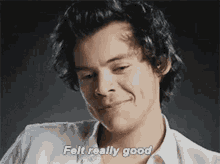 harry styles felt really good handsome smile dimples