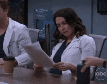 Greys Anatomy Amelia Shepherd GIF - Greys Anatomy Amelia Shepherd Reading GIFs