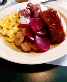 Hungry Macaroni GIF