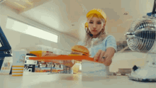 Jeon Soyeon Beam Beam GIF - Jeon Soyeon Beam Beam Windy Burger GIFs