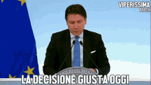 Viperissima Trash Giuseppe Conte GIF - Viperissima Trash Giuseppe Conte Gif Reaction Tv GIFs