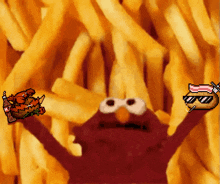 Hot Potato Elmo GIF - Hot Potato Elmo Fries GIFs