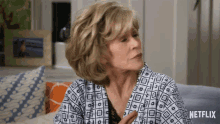 What Is Going On Grace And Frankie GIF - What Is Going On Grace And Frankie Season1 GIFs