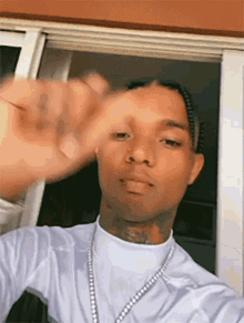 Snapping Swae Lee GIF - Snapping Swae Lee Dancing GIFs