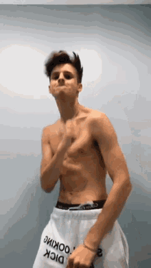 Exaggerated Dance GIF - Exaggerated Dance Boy GIFs
