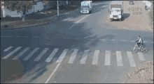 Lucky Accident GIF - Lucky Accident Truck GIFs