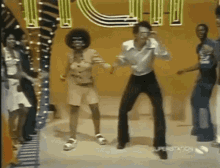 Soul Train Dancing GIF - Soul Train Dancing Celebration GIFs