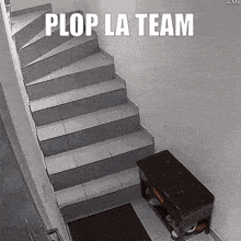 Plop Plop La Team Jeremy GIF - Plop Plop La Team Jeremy La Team GIFs
