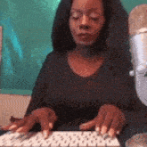 Lady Typing GIF - Lady Typing GIFs