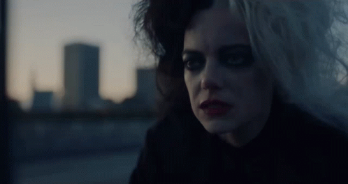Disney Emma Stone GIF - Disney Emma Stone Cruella - Discover & Share GIFs