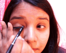 Creations To Inspire Eyeliner GIF - Creations To Inspire Eyeliner Draw GIFs