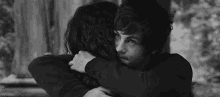 Abrazos GIF - Couple Hug Love GIFs
