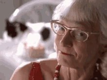 Old Old Lady GIF - Old Old Lady Smile GIFs