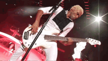 playing bass tony kanal no doubt ex girlfriend song i love to play bass