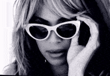Beyphilic Beyonce Glasses Bites Lip GIF - Beyphilic Beyonce Glasses Bites Lip Drew Beyphilic GIFs