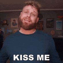Kiss Me Grady Smith GIF - Kiss Me Grady Smith Give Me A Kiss GIFs