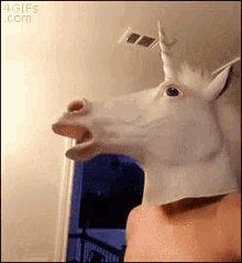 暇 GIF - Horse Brushing Teeth Horse Head GIFs
