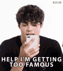 Help Im Getting Famous GIF - Help Im Getting Famous Well Known GIFs