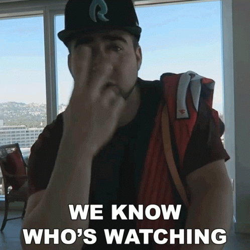 Who are watching you. Im on vacation. Im on vacation для аватарки. Vacation gif.