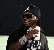 Lil Wayne Double Cup GIF - Lil Wayne Double Cup Weezy GIFs