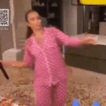 Cleaning Dancing GIF - Cleaning Dancing Sweeping GIFs