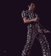 On My Knees Down To Knees GIF - On My Knees Down To Knees Harry Styles GIFs