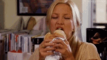 How To Lose A Guy In10days Kate Hudson GIF - How To Lose A Guy In10days Kate Hudson Eat GIFs