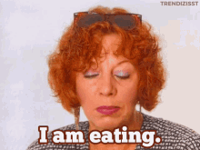 Eating Chewing GIF - Eating Chewing Die Fussbroichs GIFs