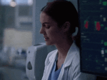 Greys Anatomy Jules Millin GIF - Greys Anatomy Jules Millin Deep Breaths GIFs